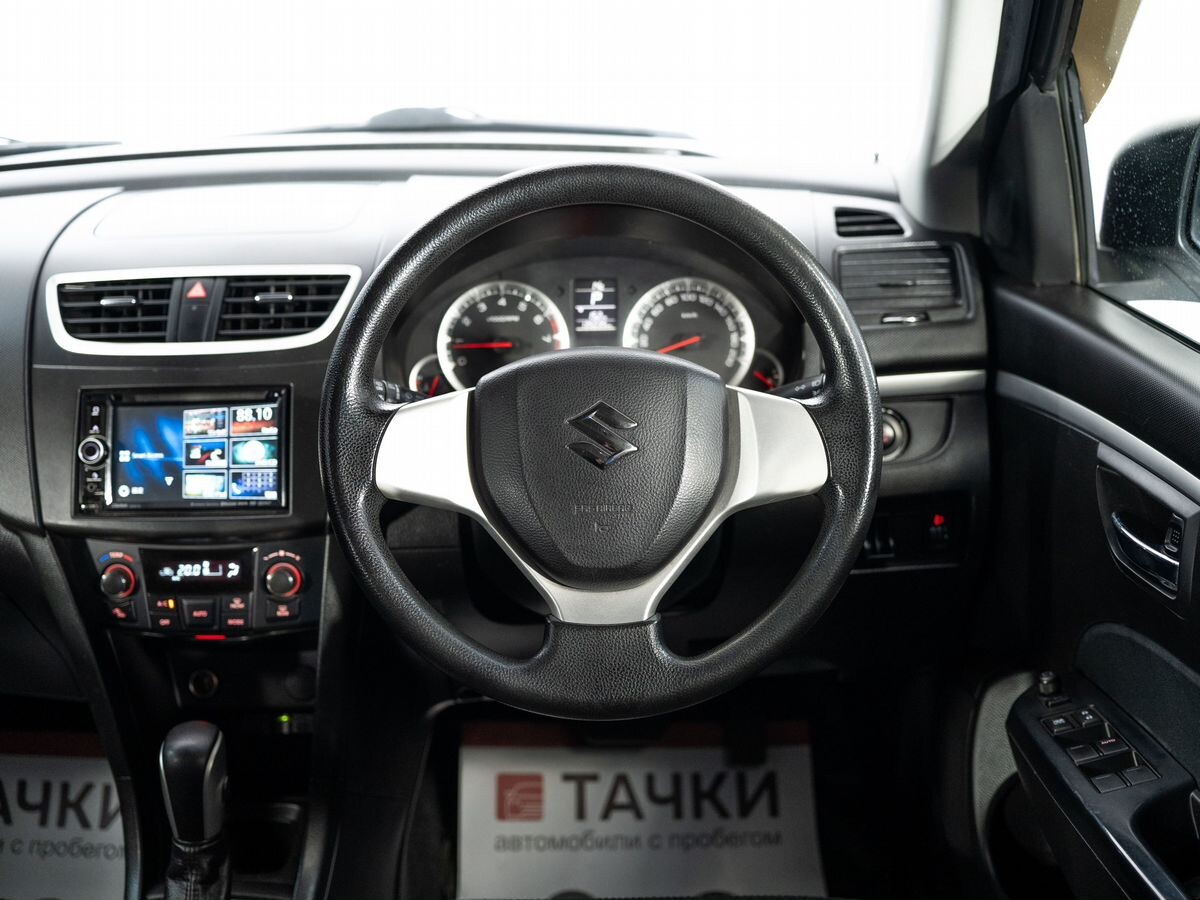 Suzuki Swift 2016 - фото автомобиля