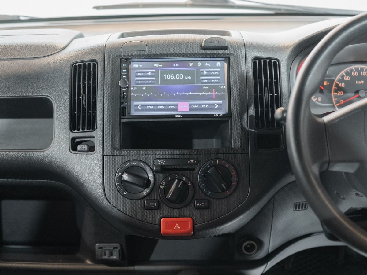 Nissan AD 2014 - фото автомобиля