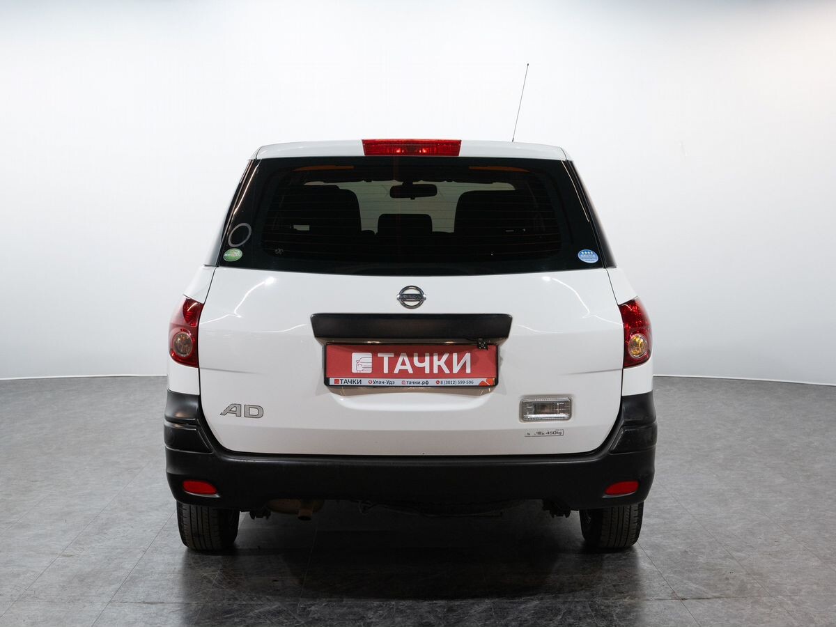 Nissan AD 2014 - фото автомобиля