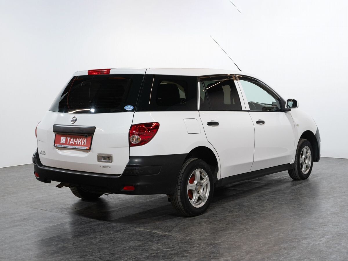 Nissan AD 2014 - фото автомобиля