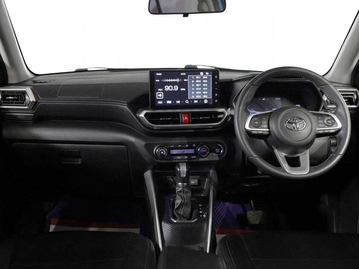 Toyota Raize 2020 - фото автомобиля