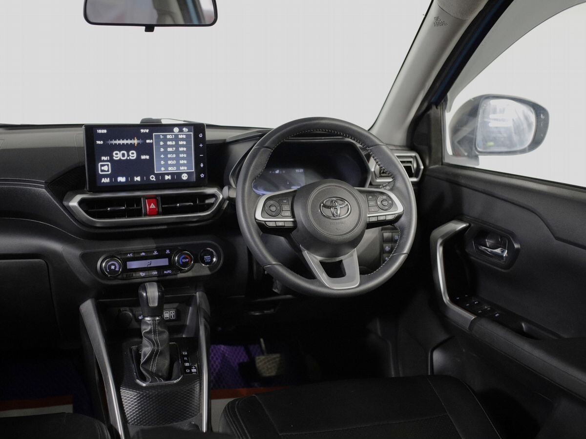 Toyota Raize 2020 - фото автомобиля