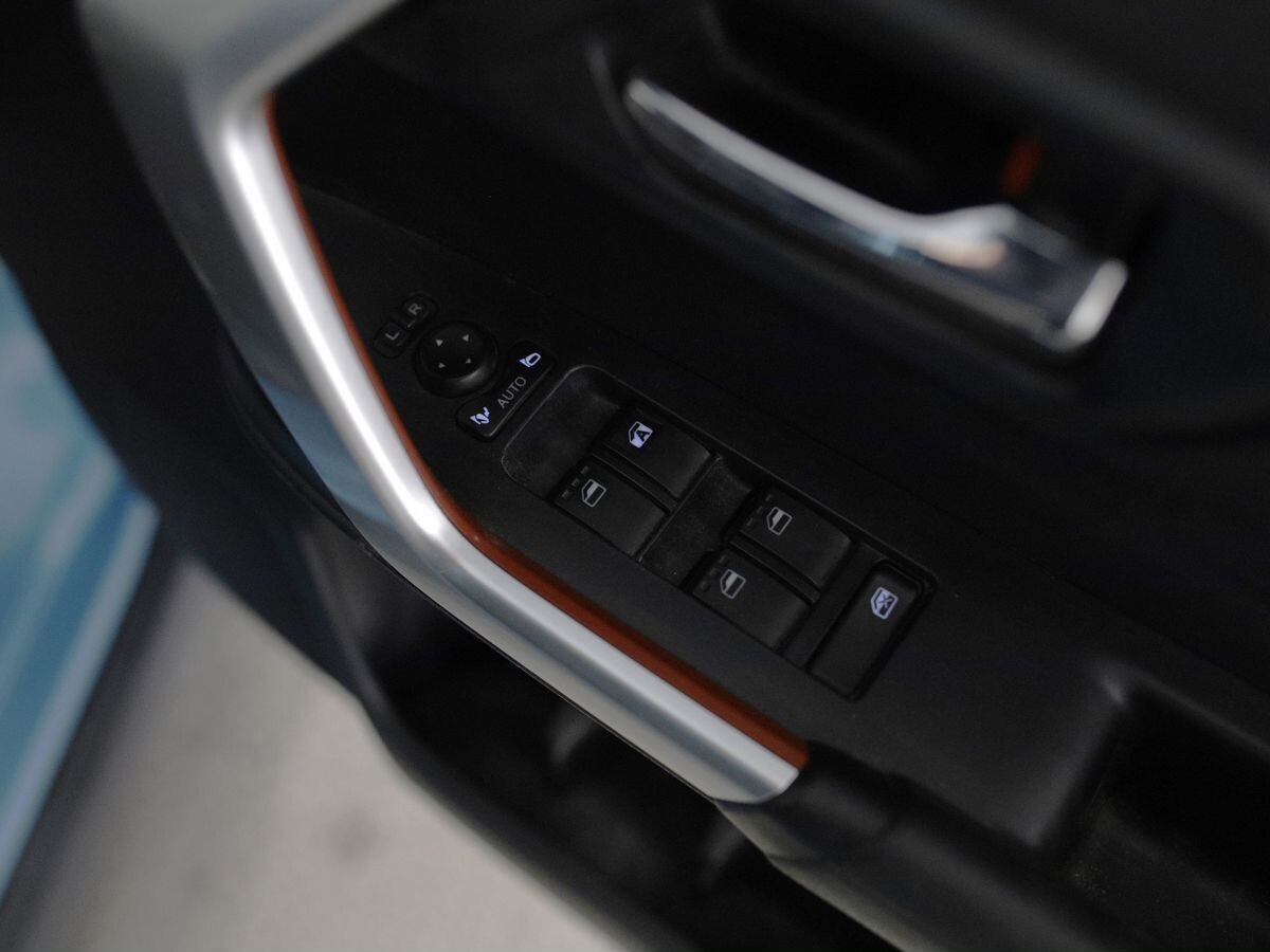 Toyota Raize 2020 - фото автомобиля