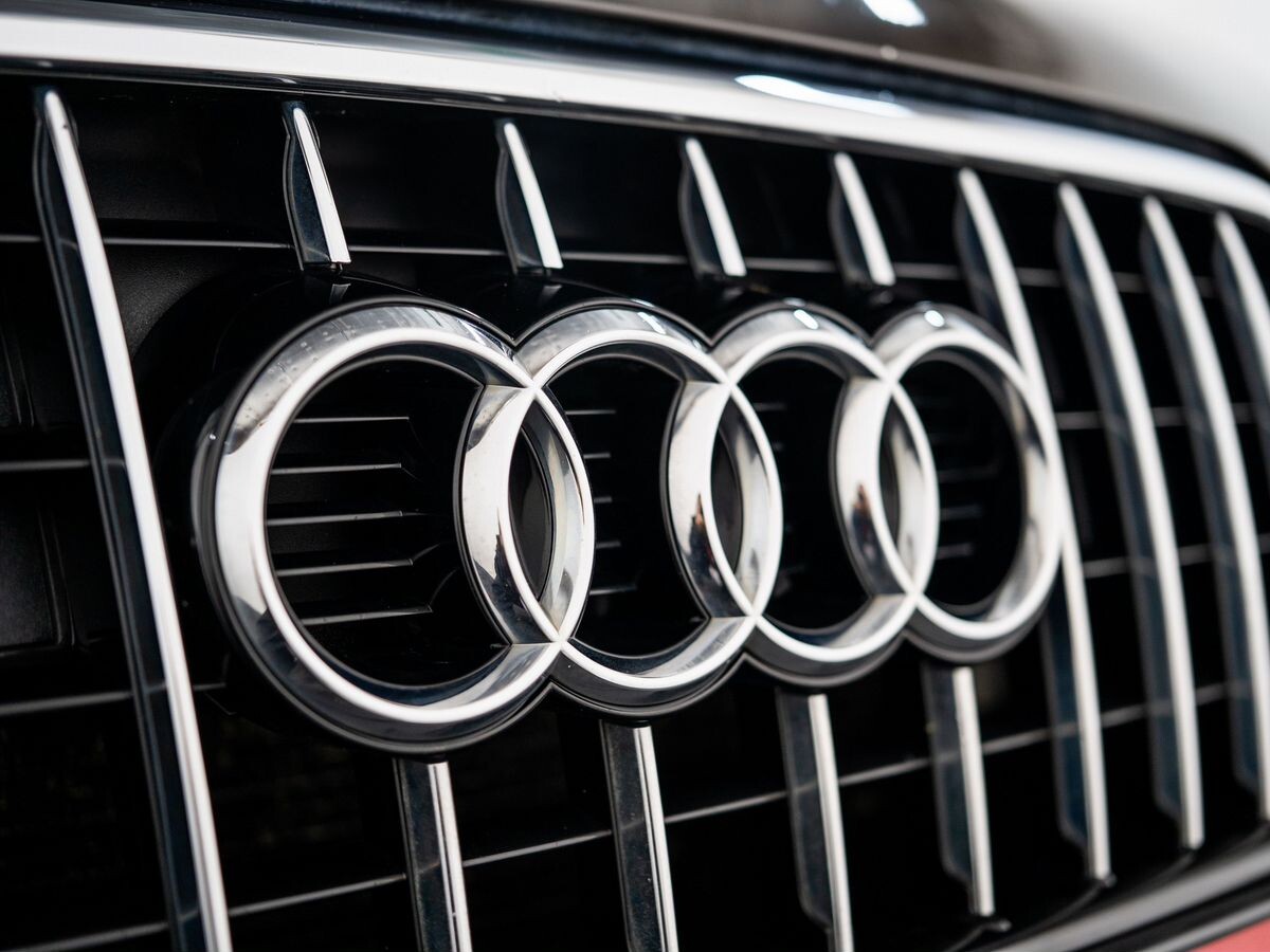 Audi Q5 2016 - фото автомобиля