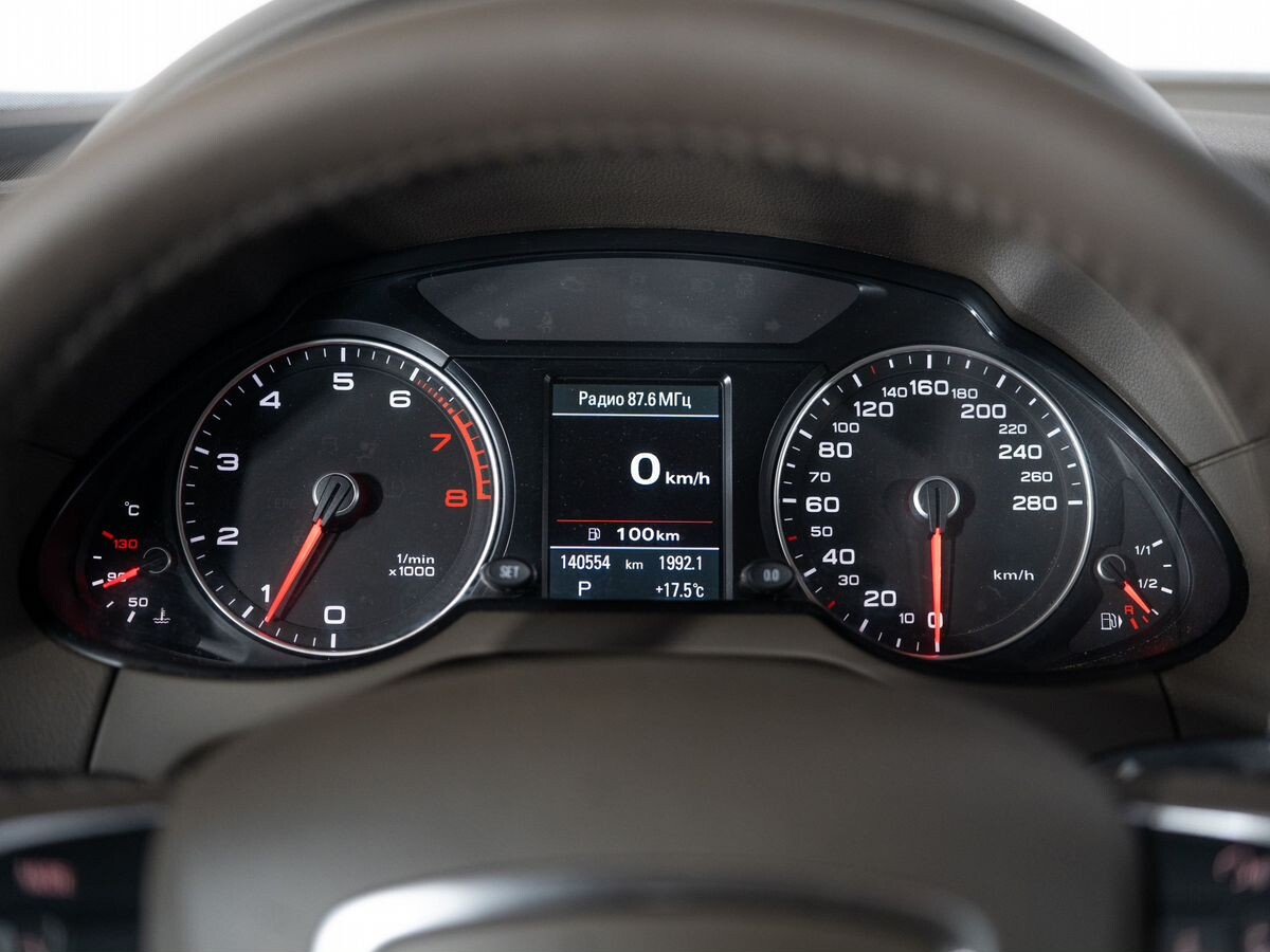 Audi Q5 2016 - фото автомобиля