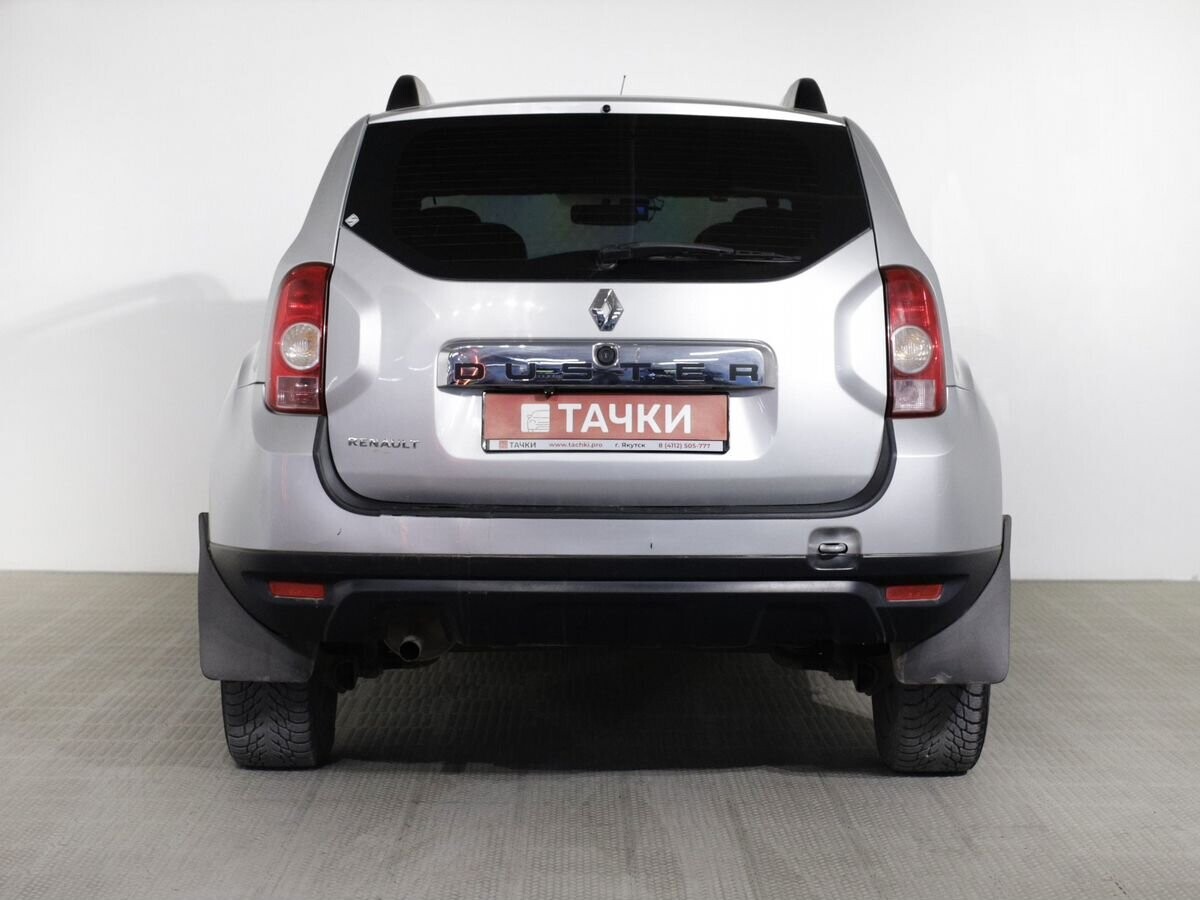 Renault Duster 2012 - фото автомобиля