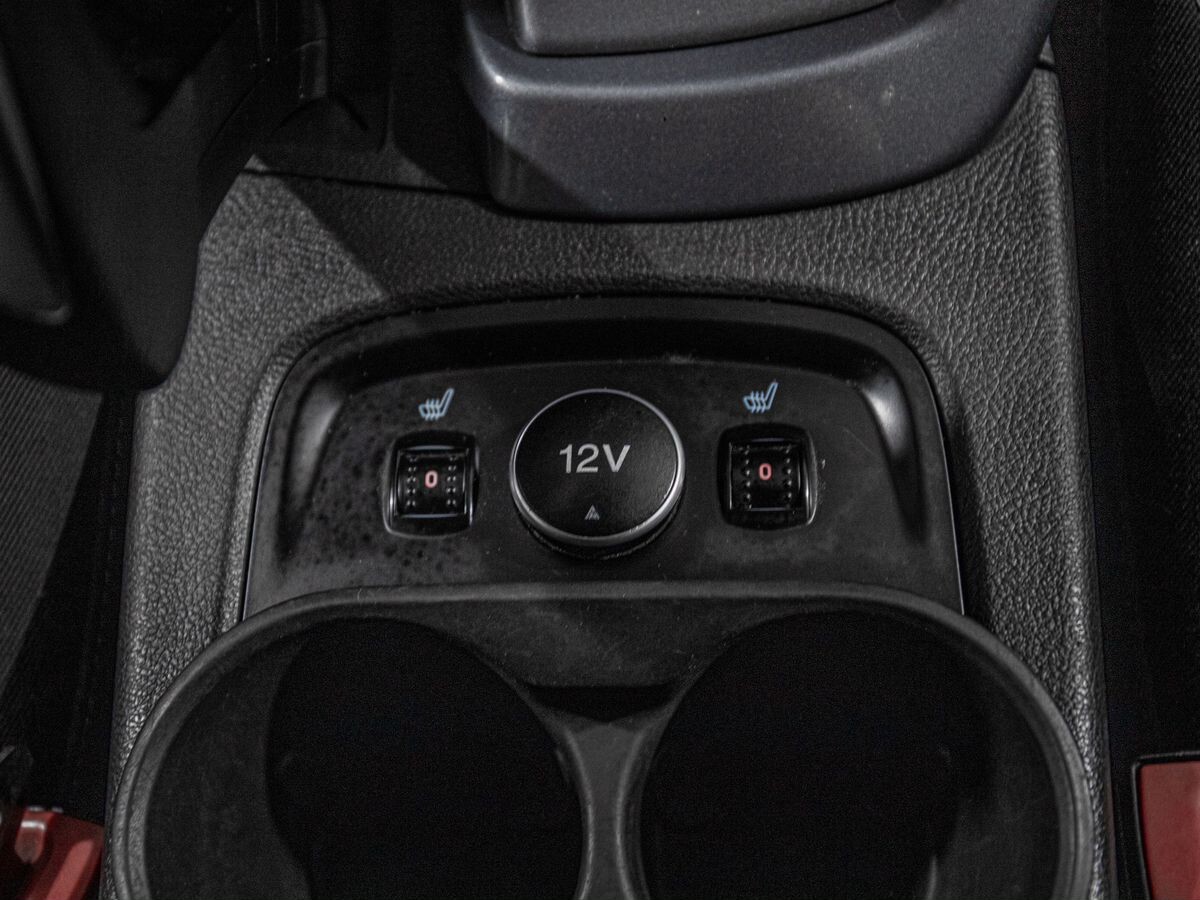 Ford Focus 2011 - фото автомобиля