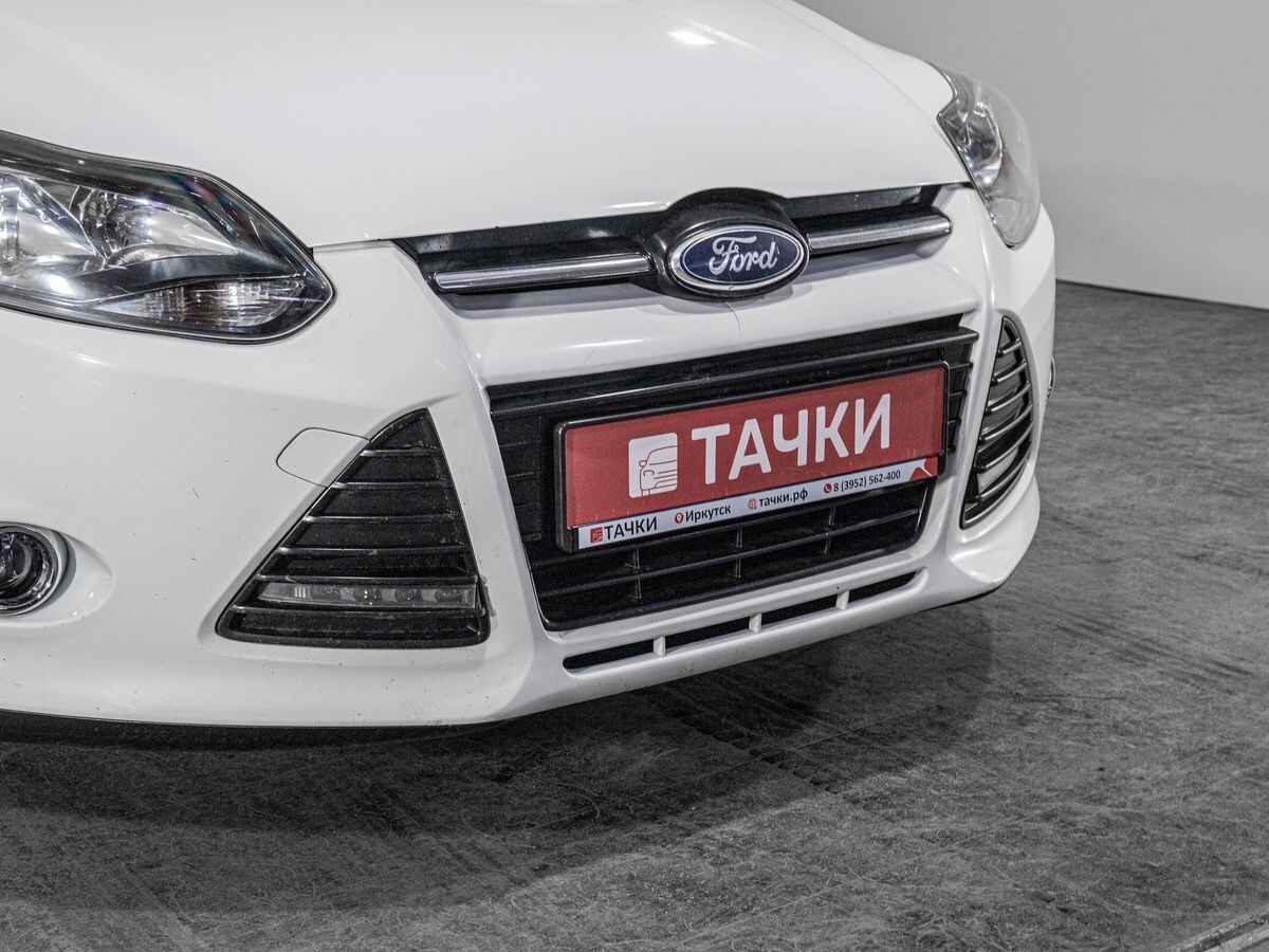 Ford Focus 2011 - фото автомобиля