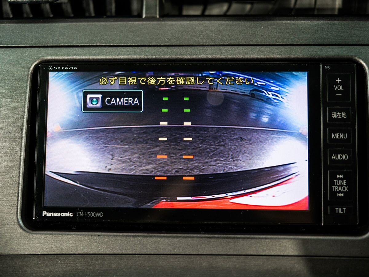 Toyota Prius 2012 - фото автомобиля