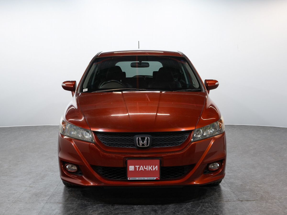 Honda Stream 2010 - фото автомобиля