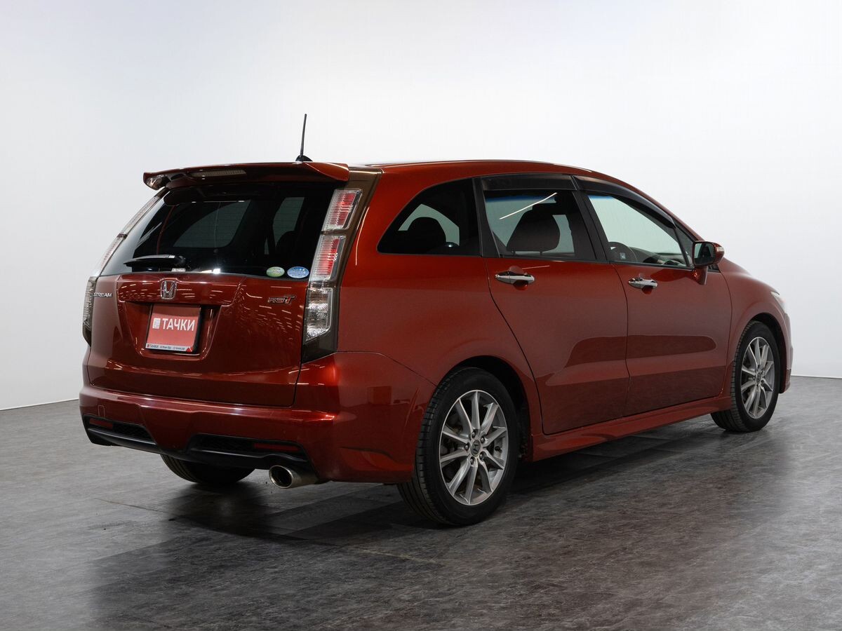 Honda Stream 2010 - фото автомобиля