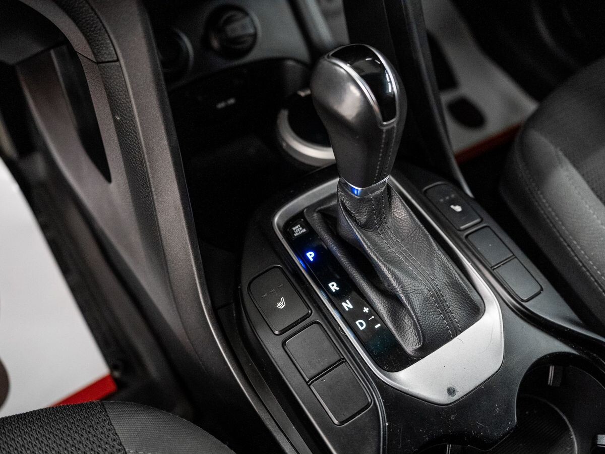 Hyundai Santa Fe 2013 - фото автомобиля