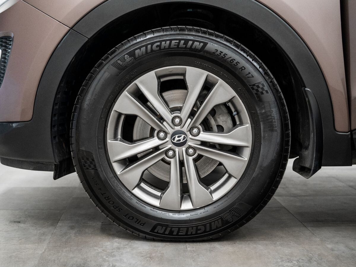 Hyundai Santa Fe 2013 - фото автомобиля