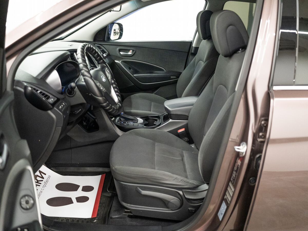 Hyundai Santa Fe 2013 - фото автомобиля