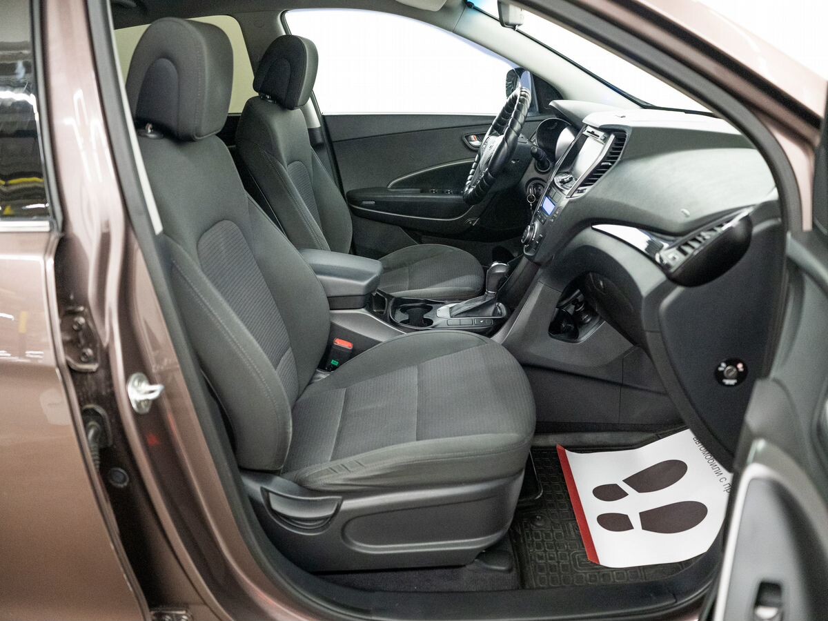 Hyundai Santa Fe 2013 - фото автомобиля