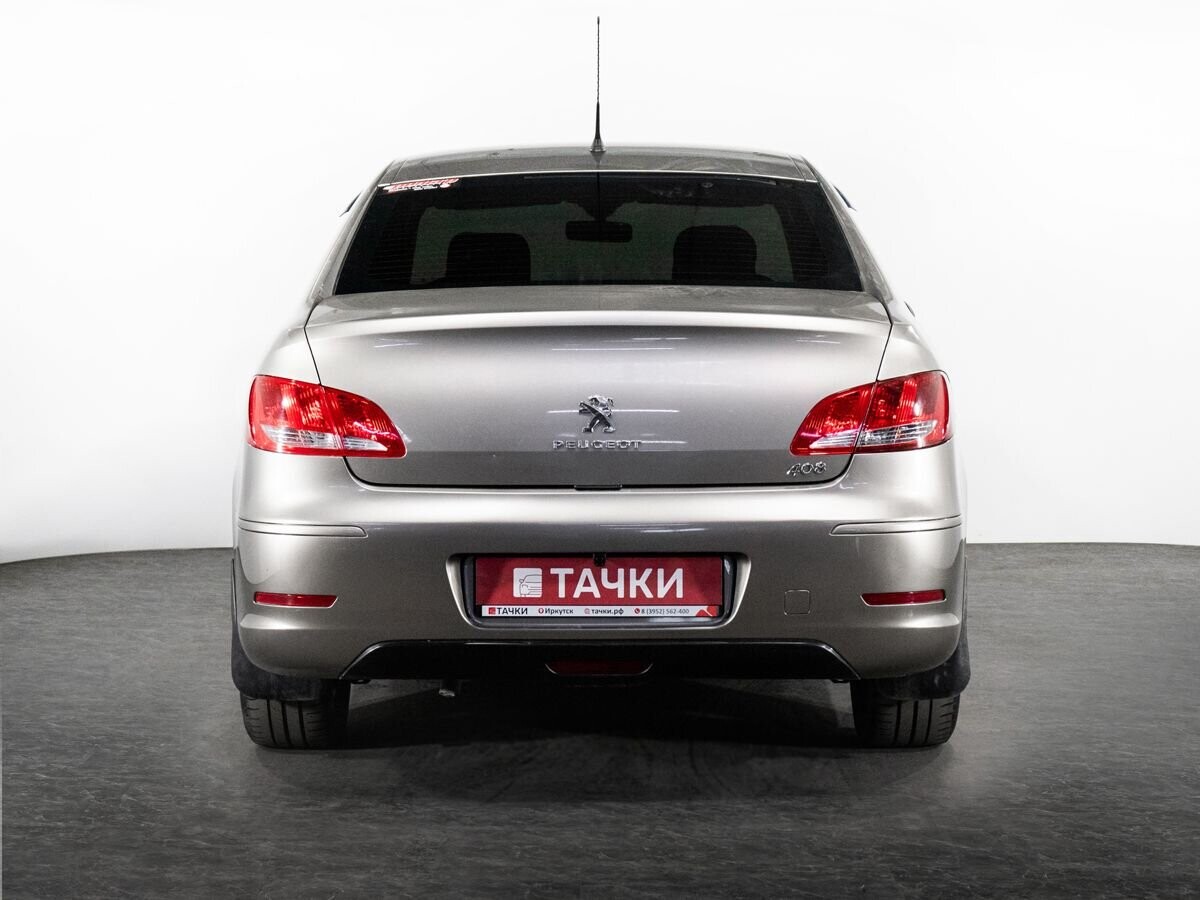 Peugeot 408 2015 - фото автомобиля