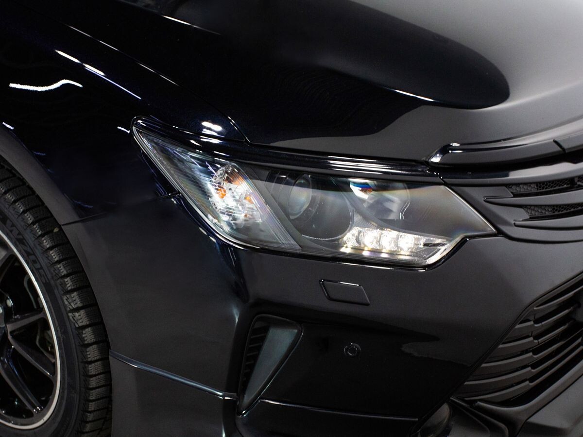 Toyota Camry 2016 - фото автомобиля