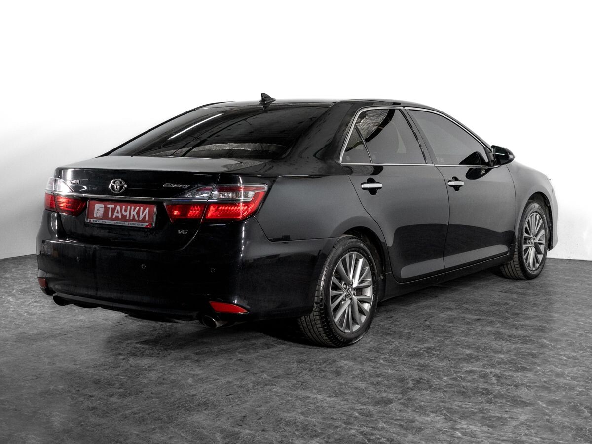 Toyota Camry 2016 - фото автомобиля