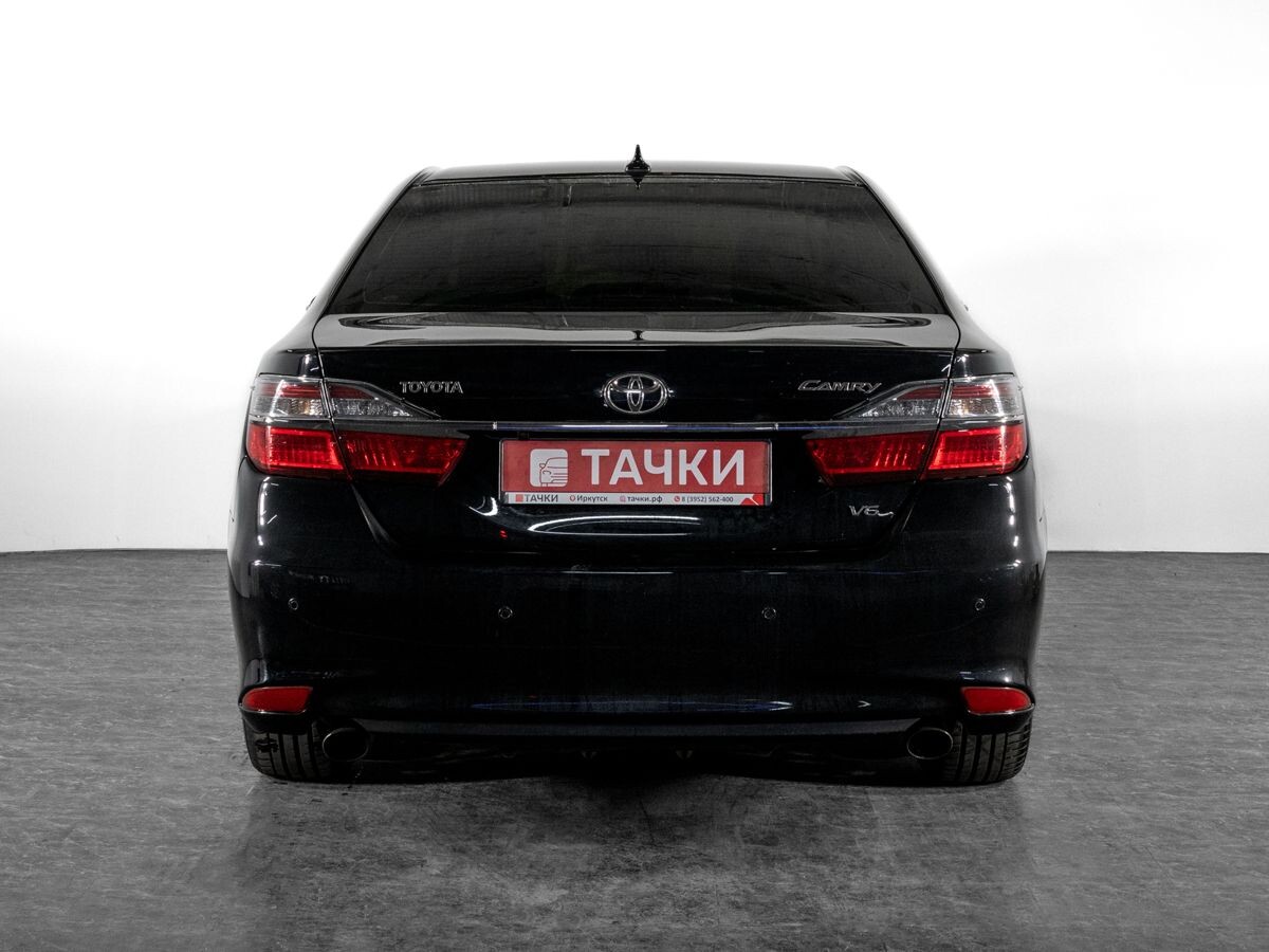 Toyota Camry 2016 - фото автомобиля