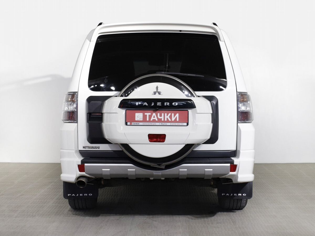 Mitsubishi Pajero 2011 - фото автомобиля