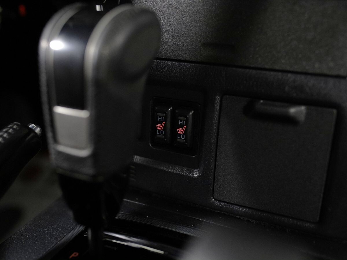 Mitsubishi Pajero 2011 - фото автомобиля