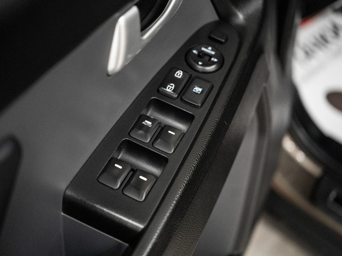 Kia Sportage 2011 - фото автомобиля