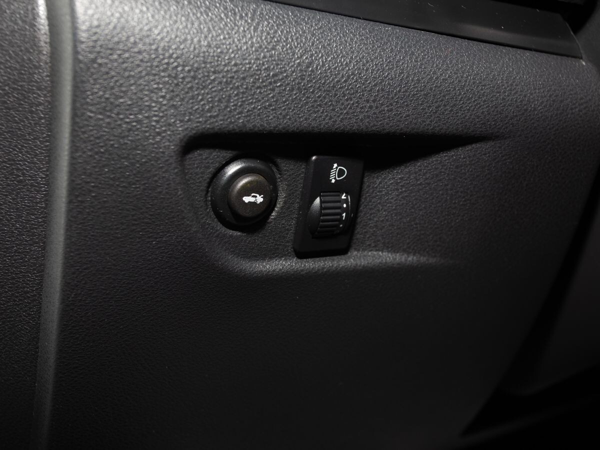 Lada (ВАЗ) Vesta 2018 - фото автомобиля