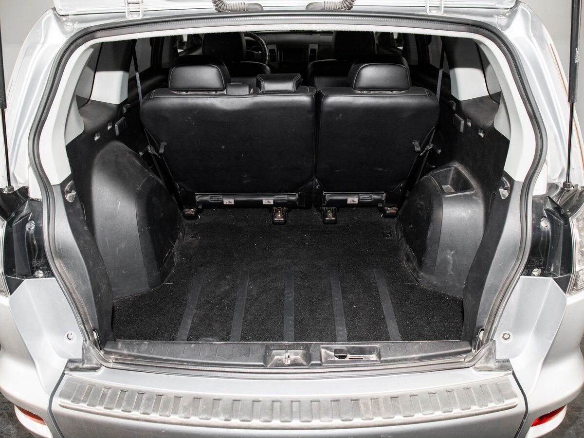 Mitsubishi Outlander 2011 - фото автомобиля