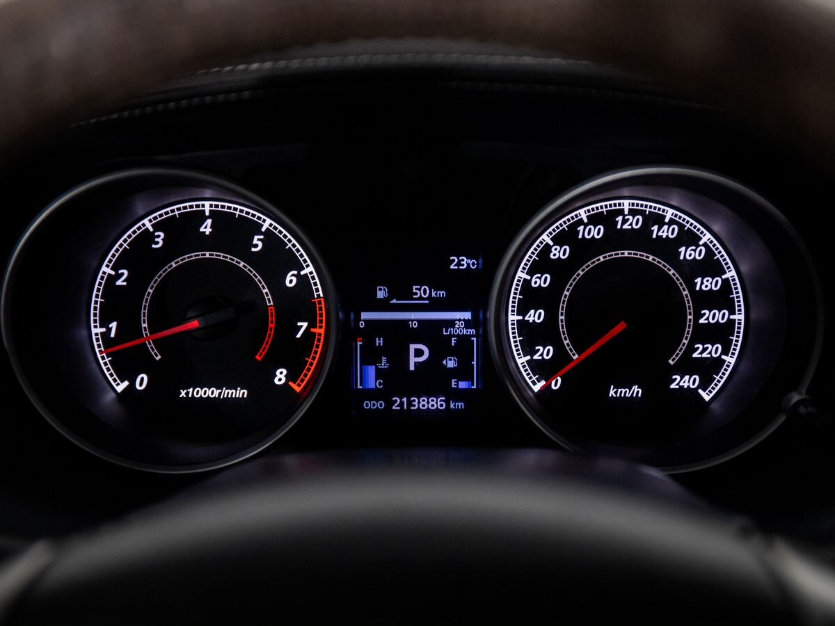 Mitsubishi Outlander 2011 - фото автомобиля