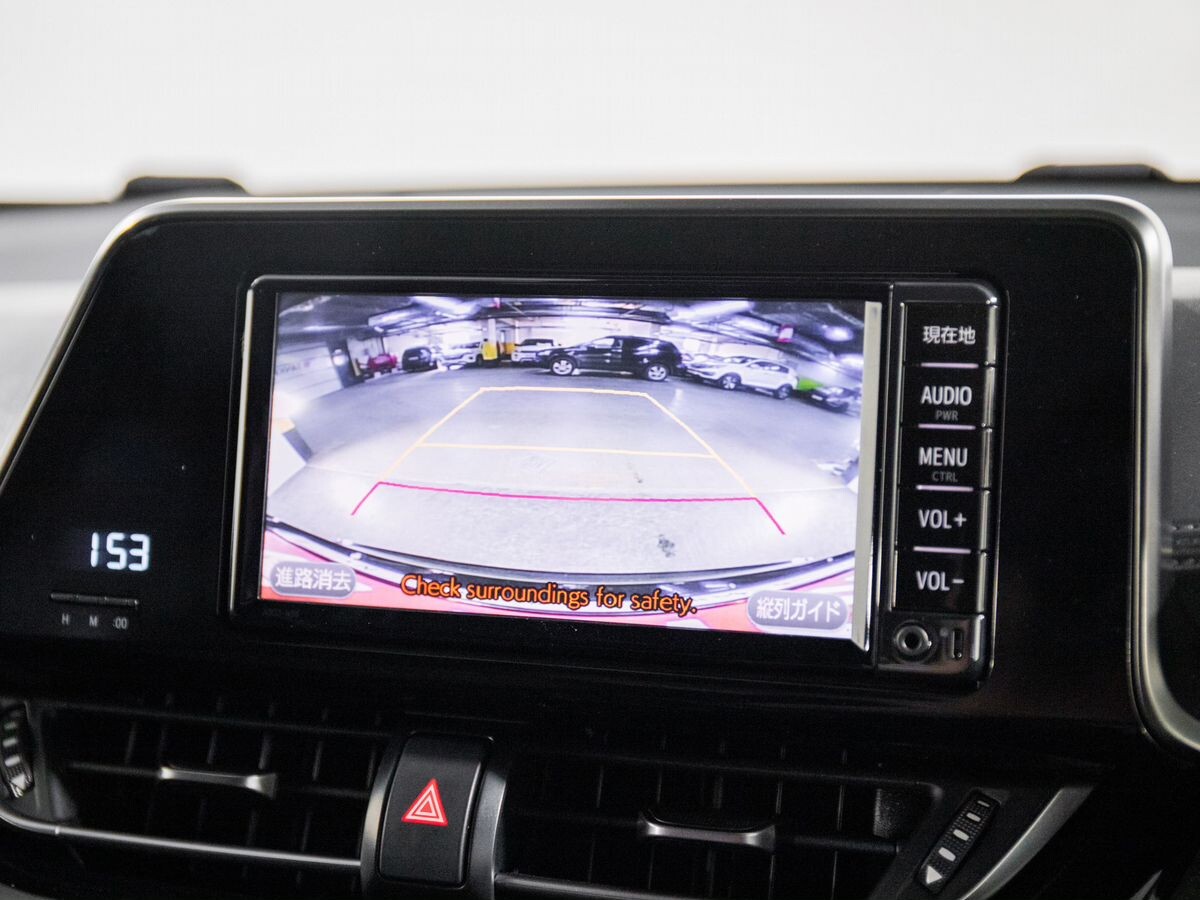 Toyota C-HR 2017 - фото автомобиля