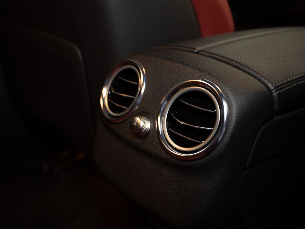 Mercedes-Benz C-Класс 2016 - фото автомобиля