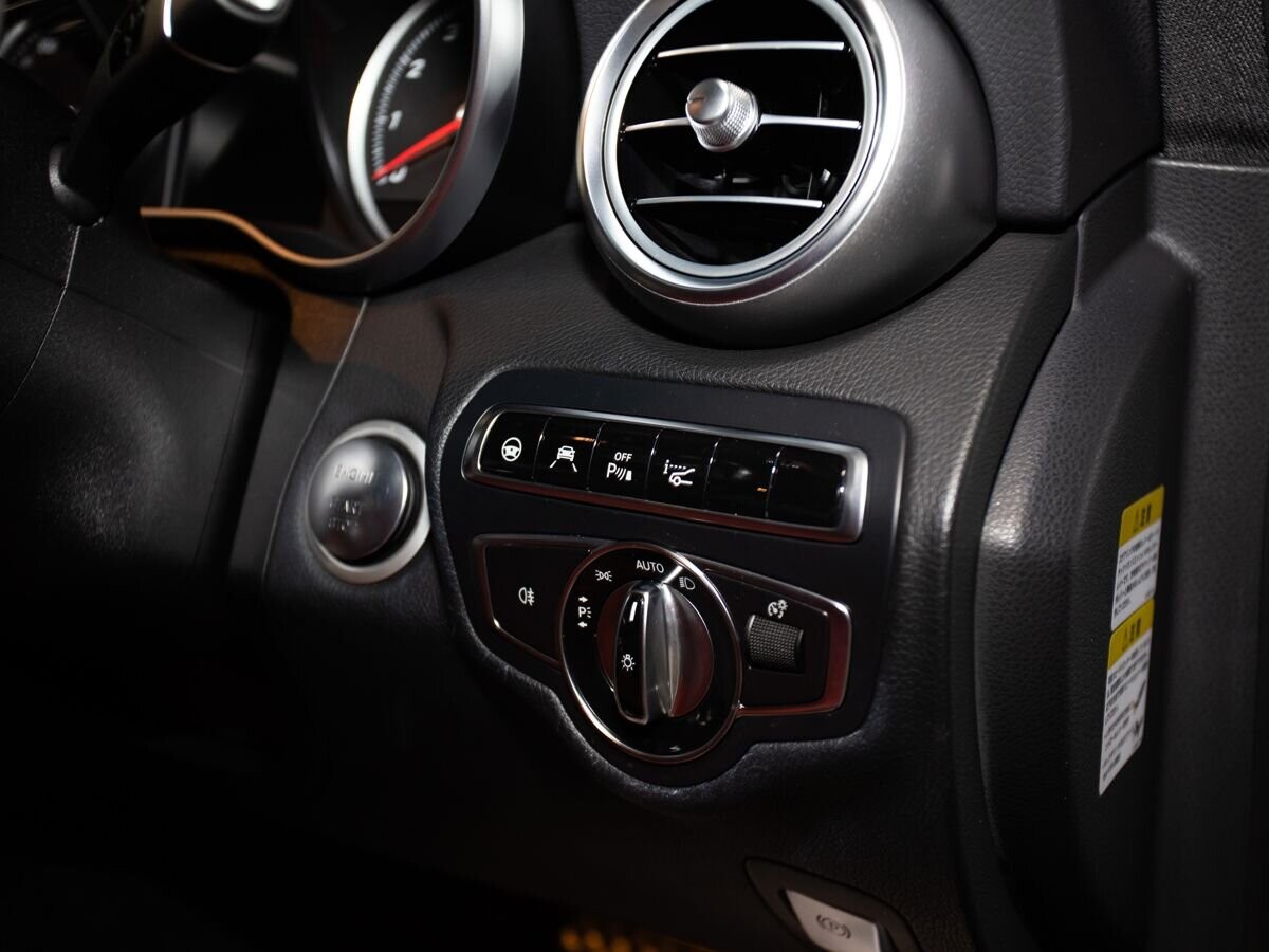 Mercedes-Benz C-Класс 2016 - фото автомобиля