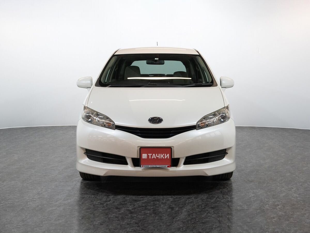 Toyota Wish 2011 - фото автомобиля