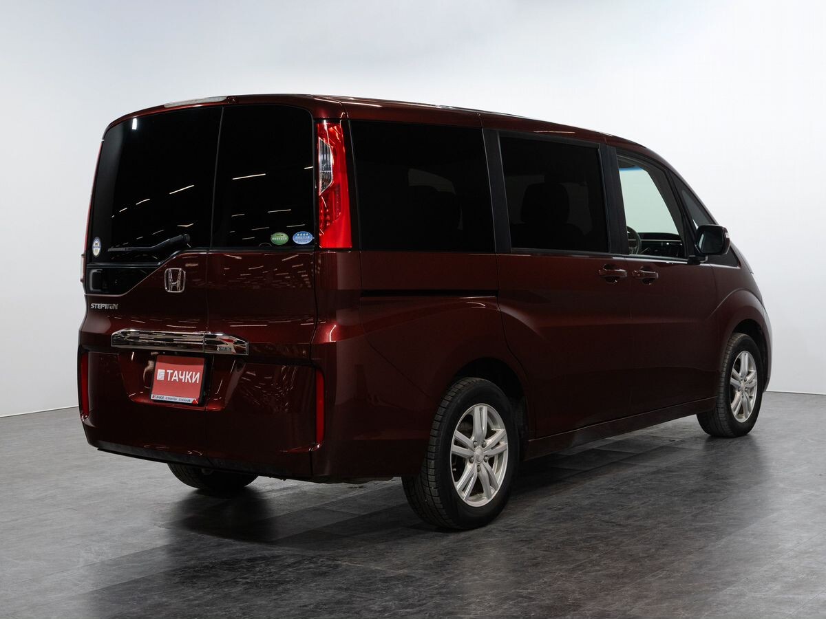 Honda Stepwgn 2017 - фото автомобиля