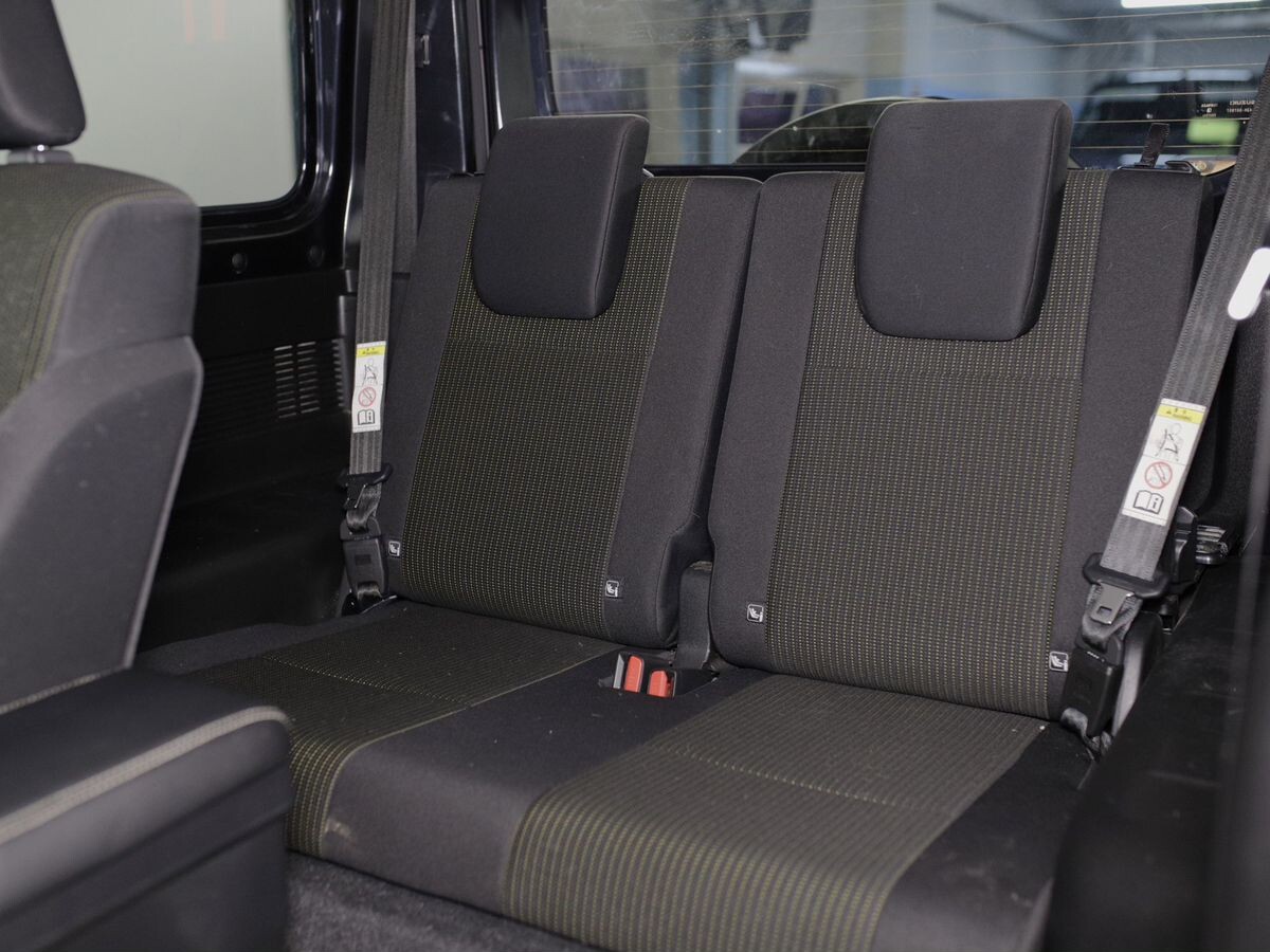 Suzuki Jimny 2020 - фото автомобиля