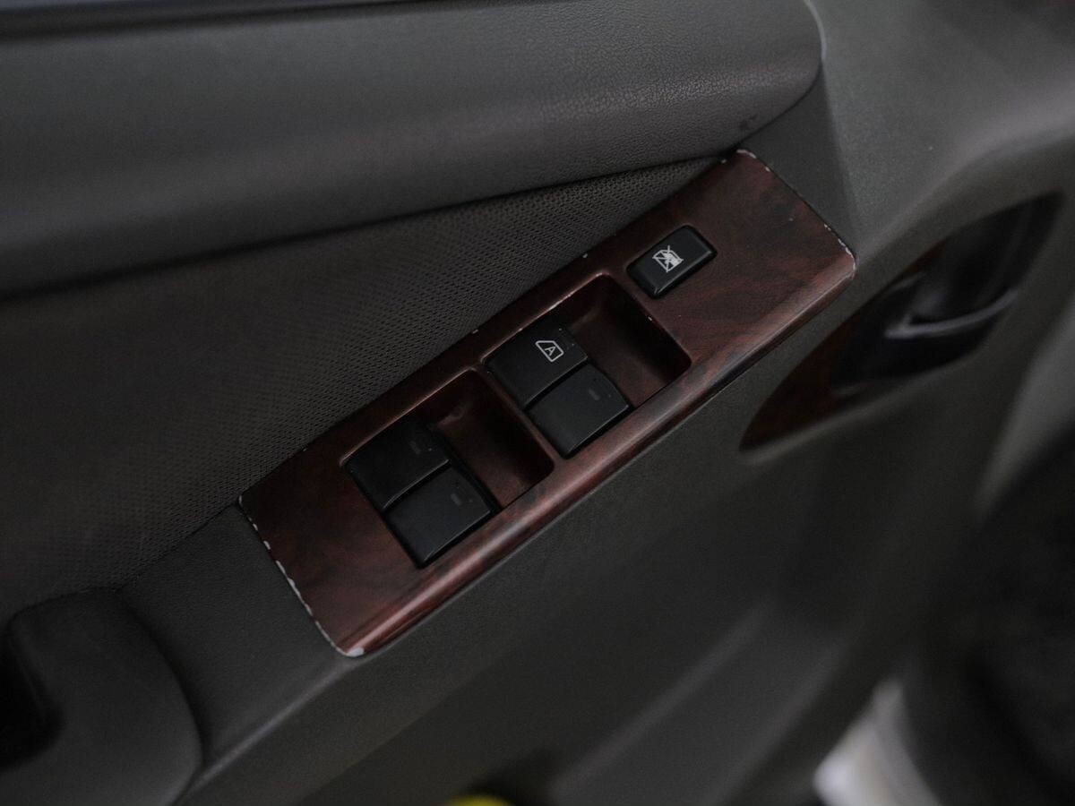 Nissan Pathfinder 2007 - фото автомобиля