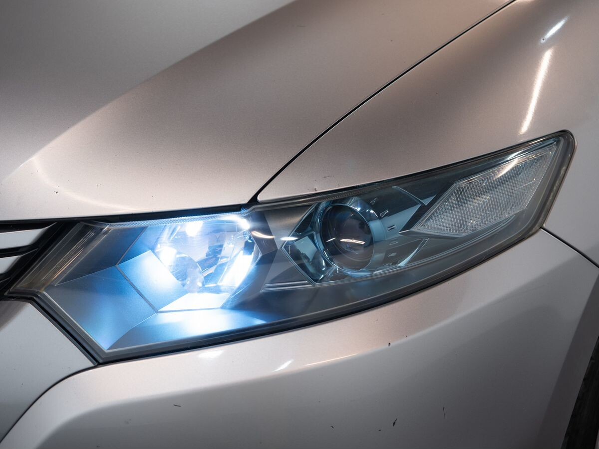 Honda Insight 2009 - фото автомобиля