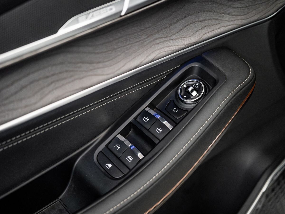 Exeed LX 2022 - фото автомобиля