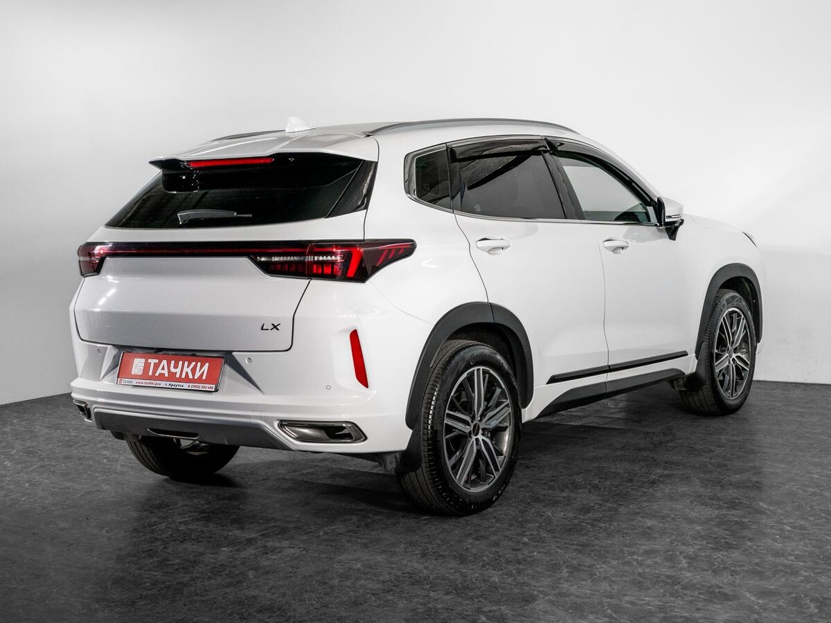 Exeed LX 2022 - фото автомобиля