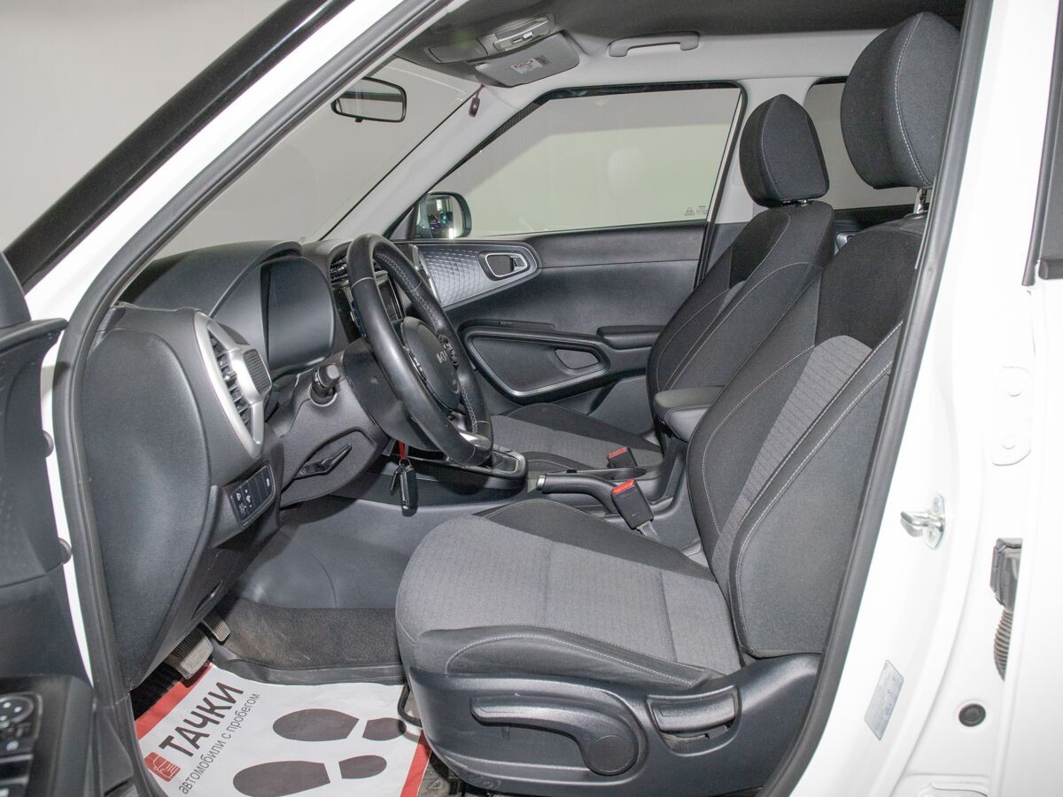 Kia Soul 2021 - фото автомобиля