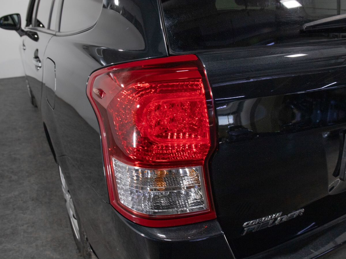 Toyota Corolla 2014 - фото автомобиля