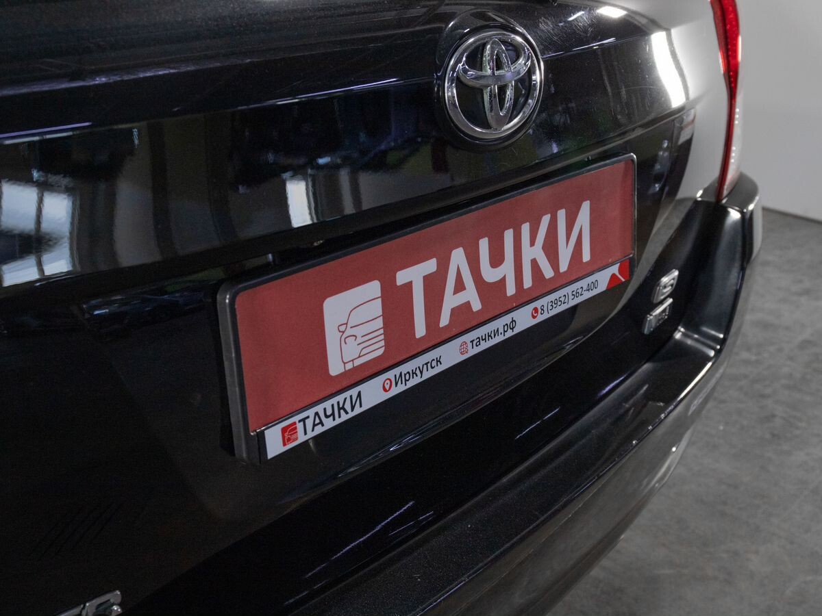 Toyota Corolla 2014 - фото автомобиля