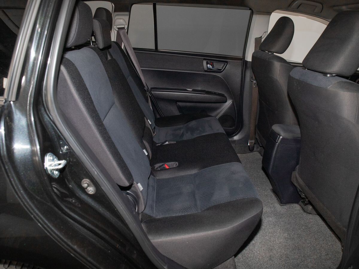 Toyota Corolla 2014 - фото автомобиля