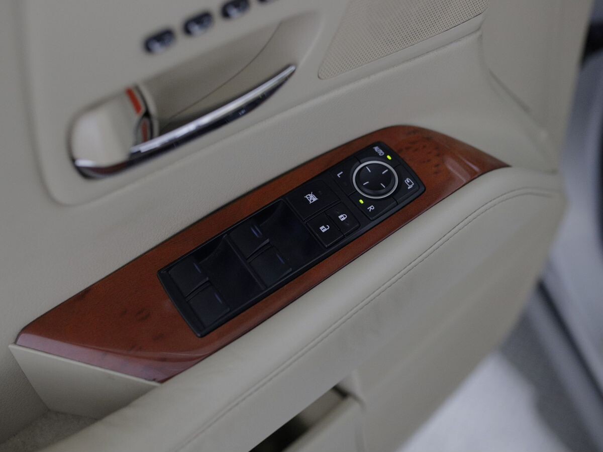 Lexus RX 2010 - фото автомобиля