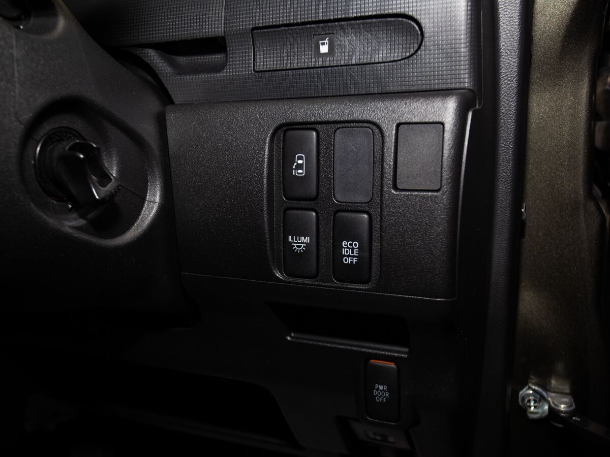 Daihatsu Tanto 2013 - фото автомобиля