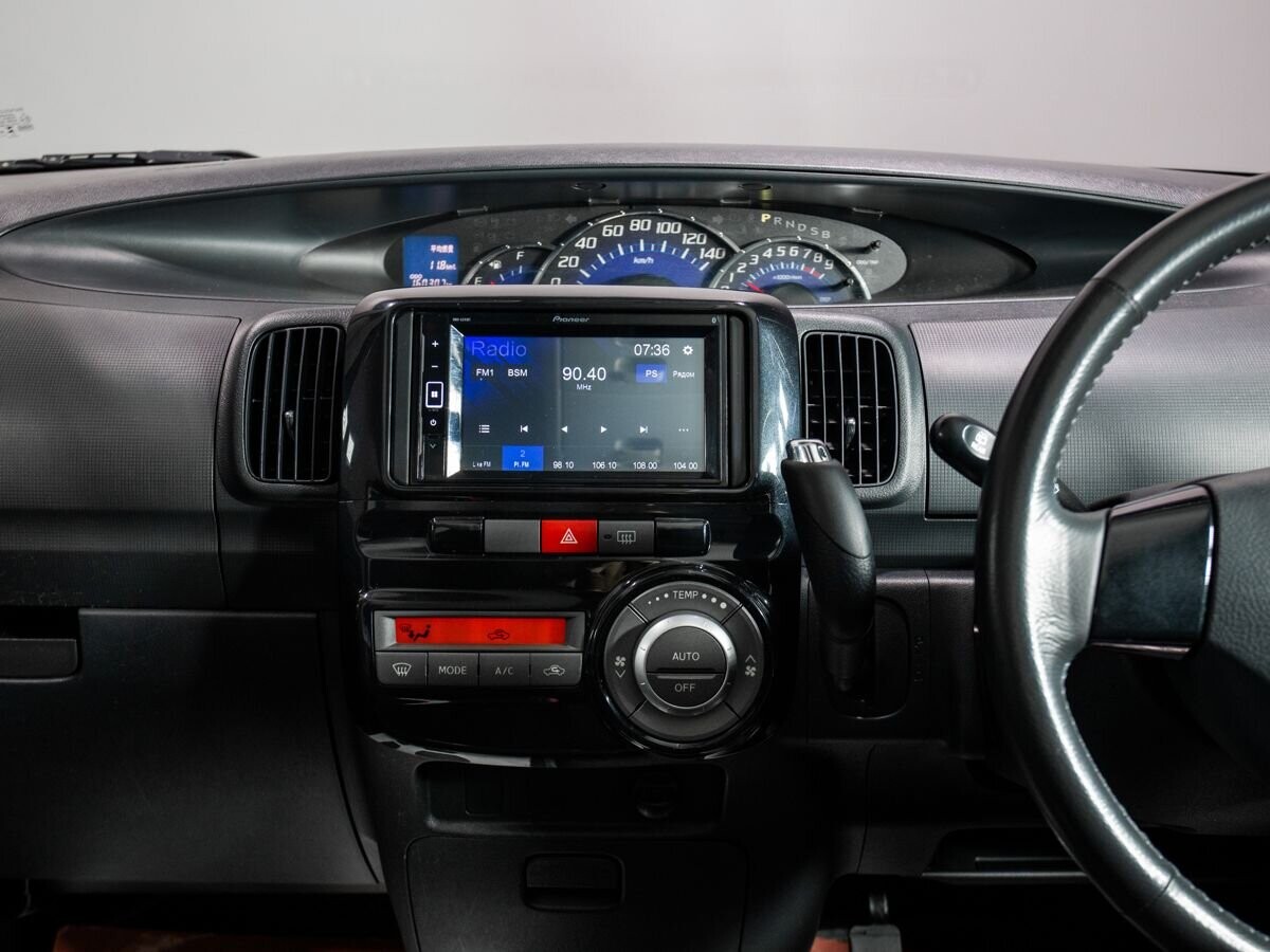 Daihatsu Tanto 2013 - фото автомобиля