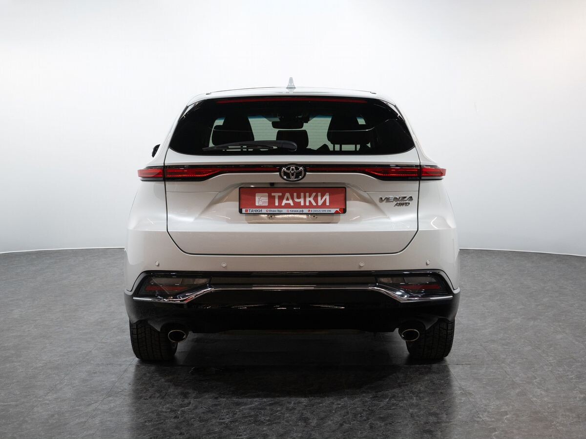 Toyota Venza 2022 - фото автомобиля