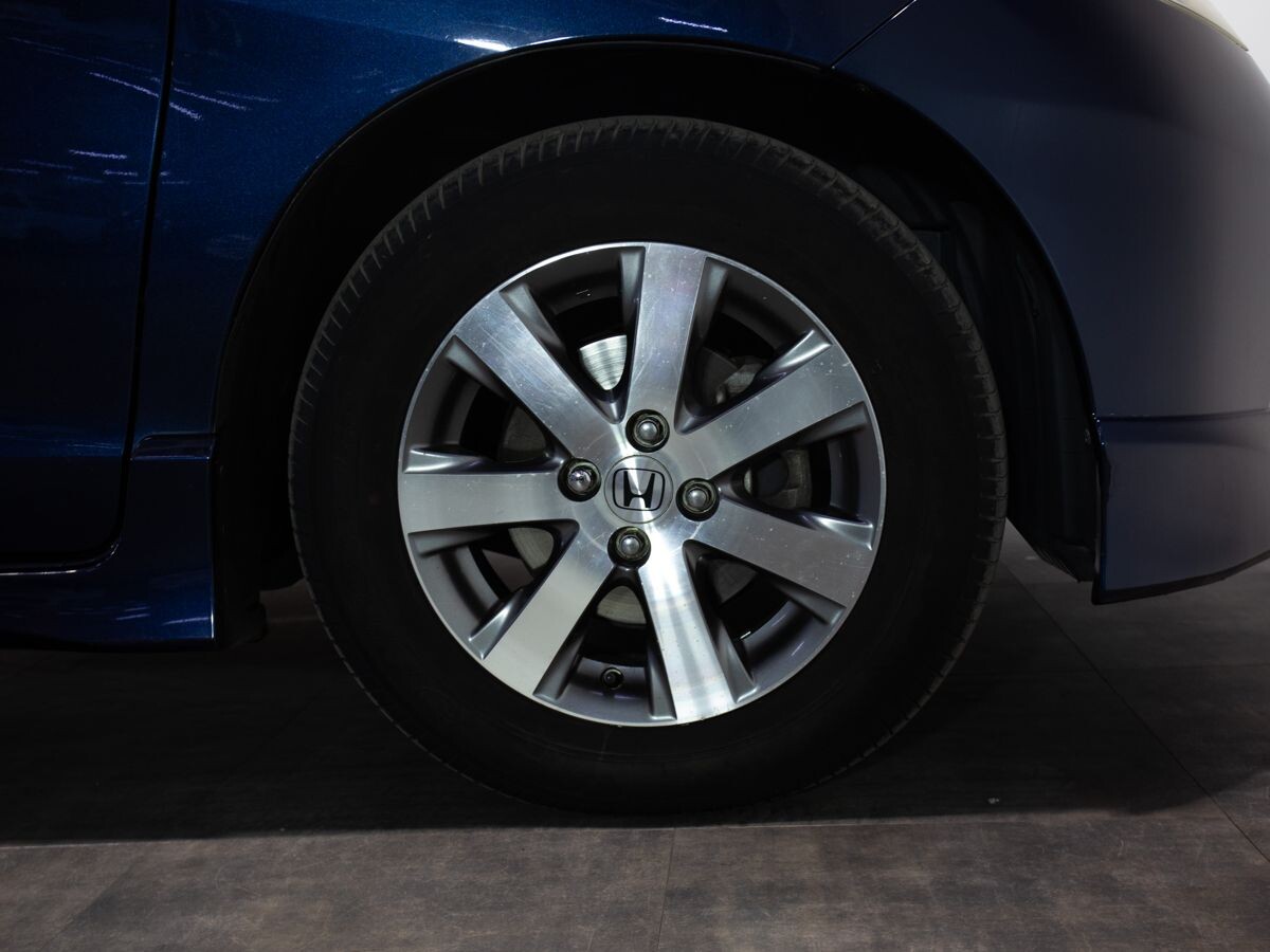 Honda Freed 2008 - фото автомобиля