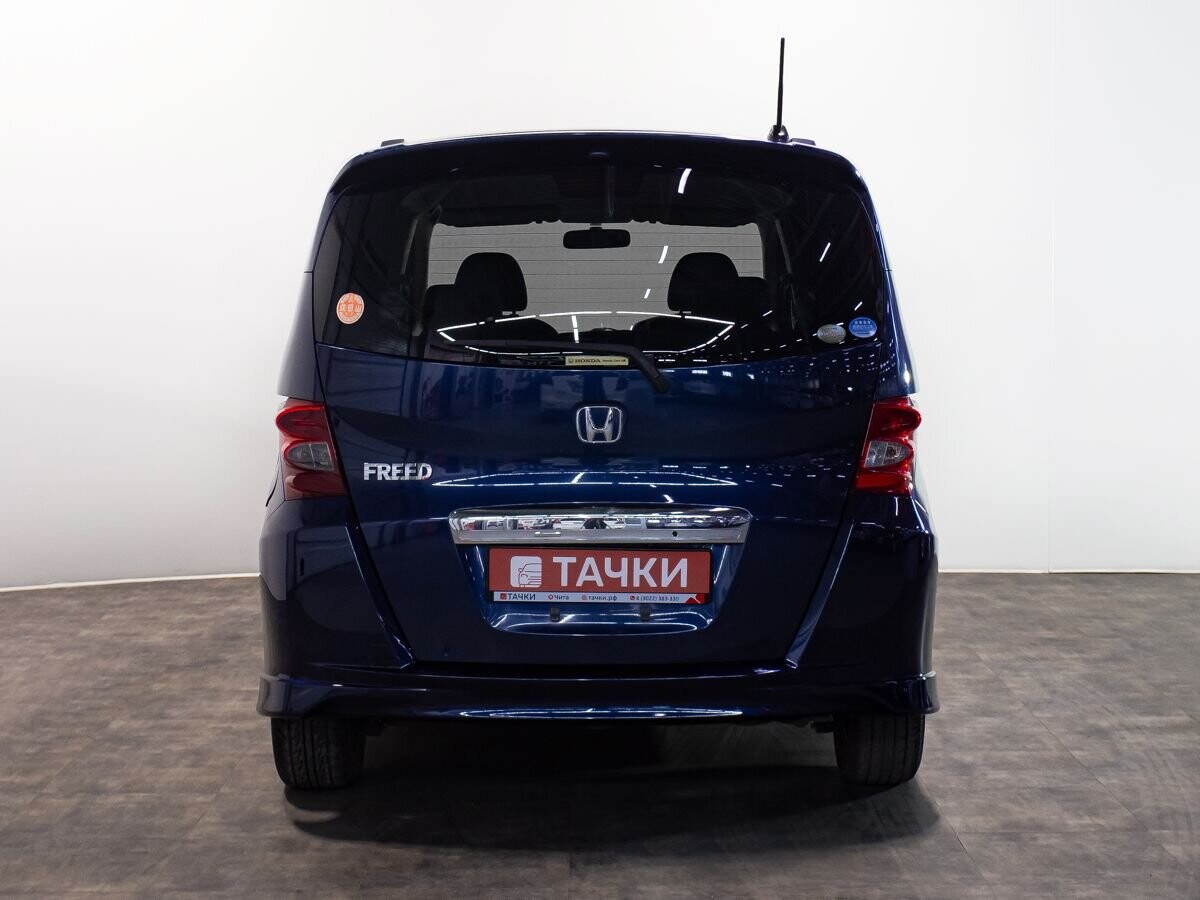 Honda Freed 2008 - фото автомобиля