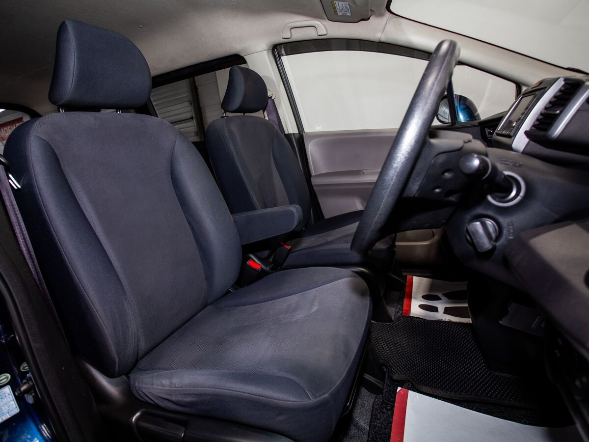 Honda Freed 2008 - фото автомобиля